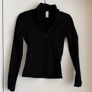 ALO Yoga Black Long Sleeve Top